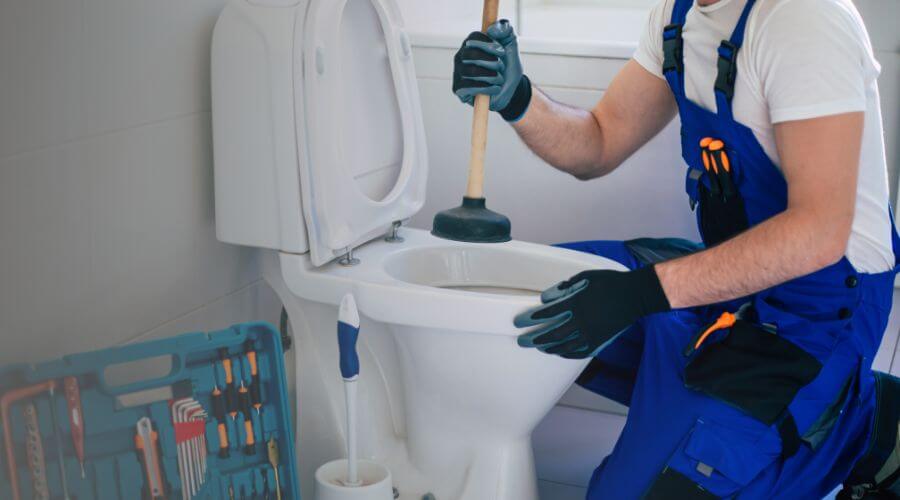 Professional expert plumbing services in Richgrove, CA